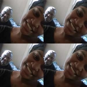 Meet your Posher, Joenesha